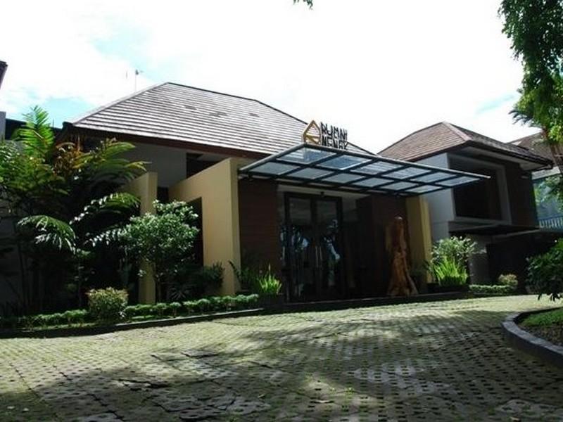 Rumah Nenek Hotel And Restaurant Padang (Sumatra) Exterior foto