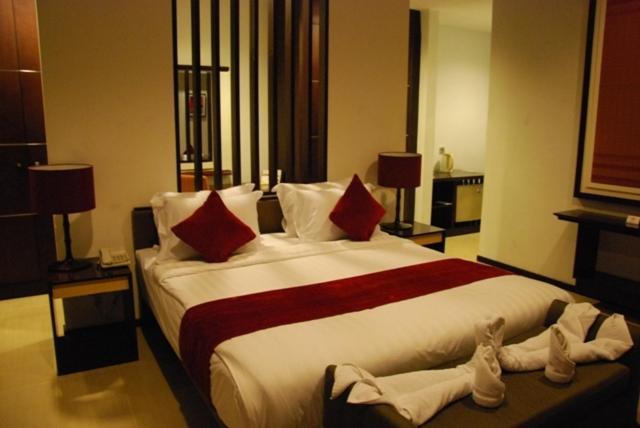 Rumah Nenek Hotel And Restaurant Padang (Sumatra) Quarto foto