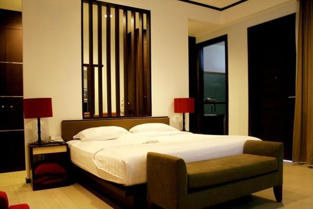 Rumah Nenek Hotel And Restaurant Padang (Sumatra) Quarto foto